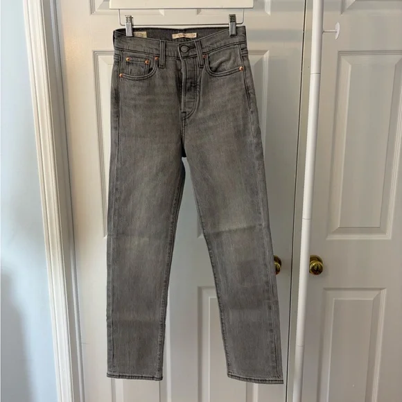 Levi’s Wedgie Straight Leg Grey Black Jeans Size 25 Ankle Length Cotton - Picture 9 of 13